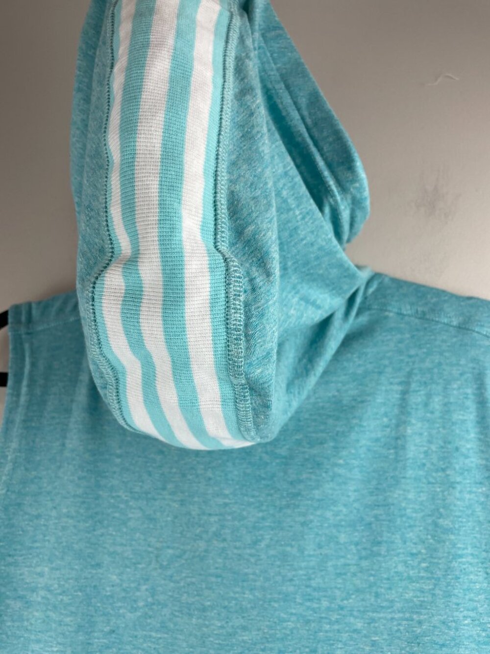 Adidas Women's Sleeveless Hoodie Teal NWT Sz M - Picture 7 of 10